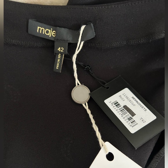 2x Host Pick 🎉 Maje V-neck Classic Black Dress with Crystal Embellishments - Picture 8 of 8